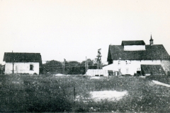 image023
