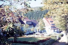 img030